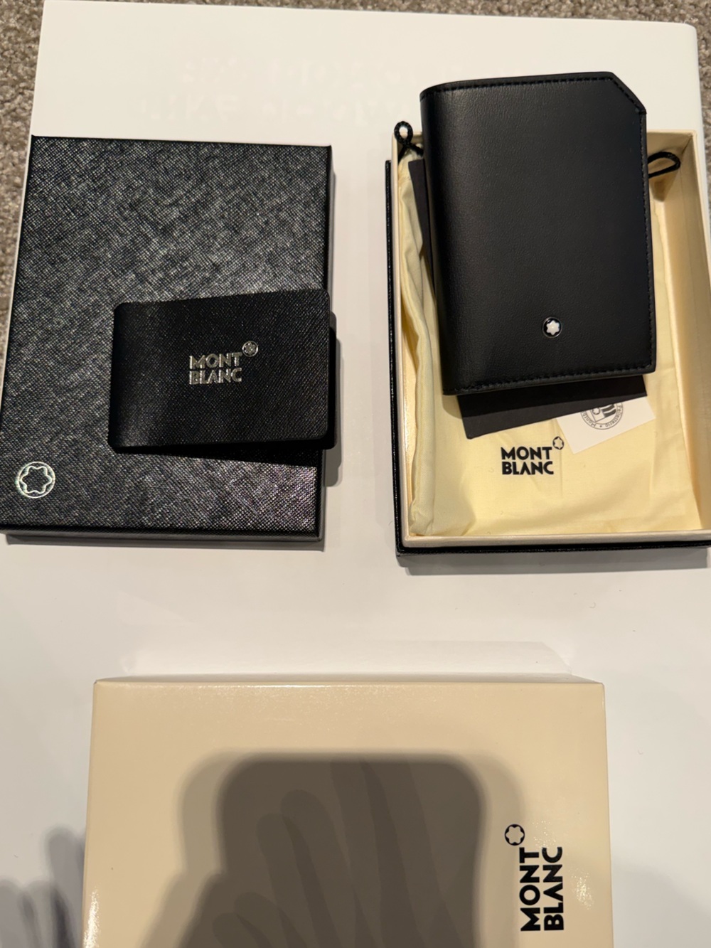 BNIB Montblanc Meisterstück Black Leather
Mini Wallet/ Full Set - Picture 4 of 14